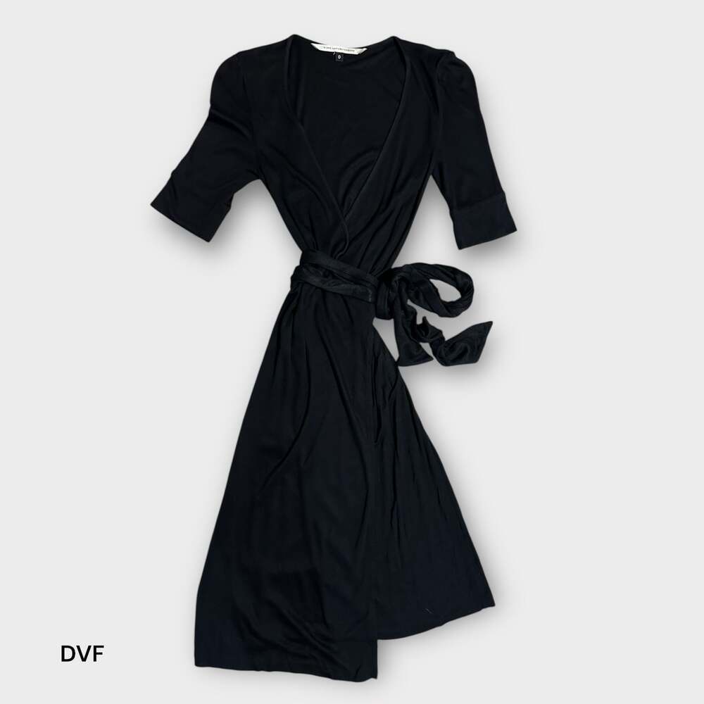 Diane von Furstenberg Jersey Wrap Dress in Black Minimalist Office Chic 0